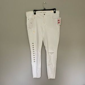 White old navy skinny jeans